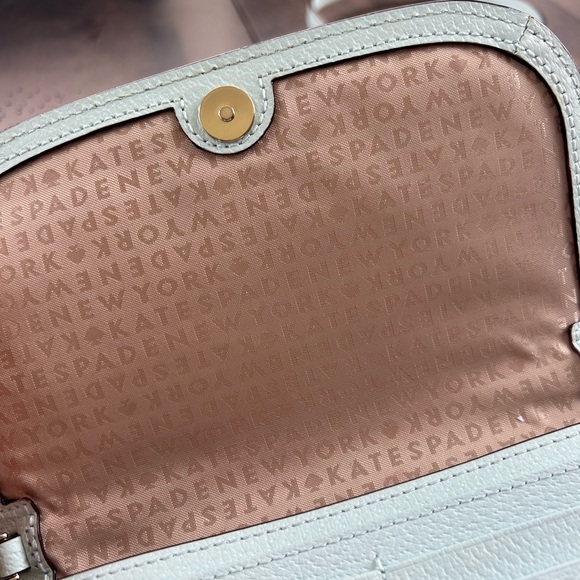 Kate Spade Purse - Picture 2 of 3